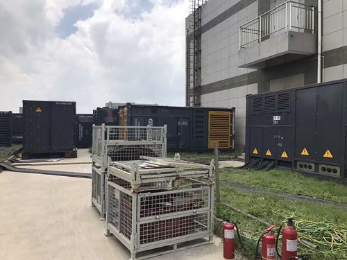 那坡除了定期检查，还有哪些方法可以及时发现接触式转速表探头的磨损？