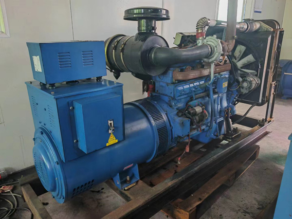 那坡100kW柴油发电机组使用多级机油有哪些优缺点？